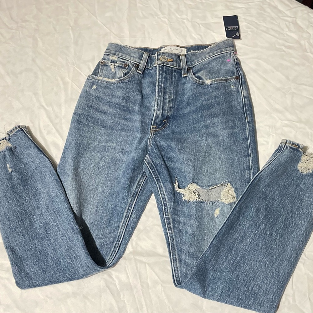 NWT Abercrombie Jeans size 0/25